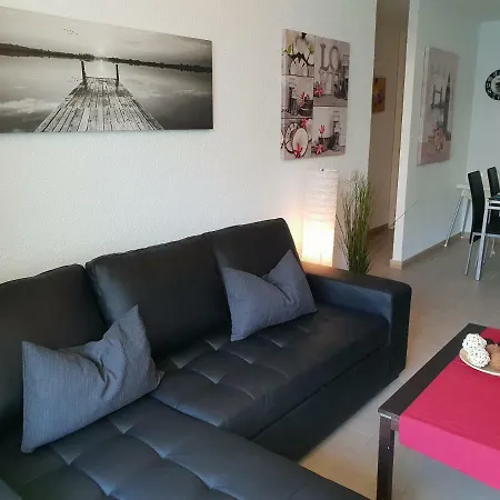 Alt Palmera 2 *
